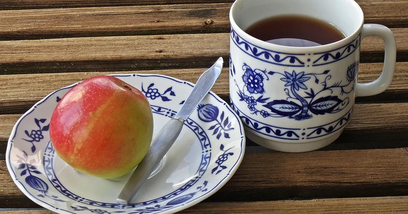 Frühstück Uhrzeit Sonntag, Montag, Samstag: Gibt es Unterschiede?